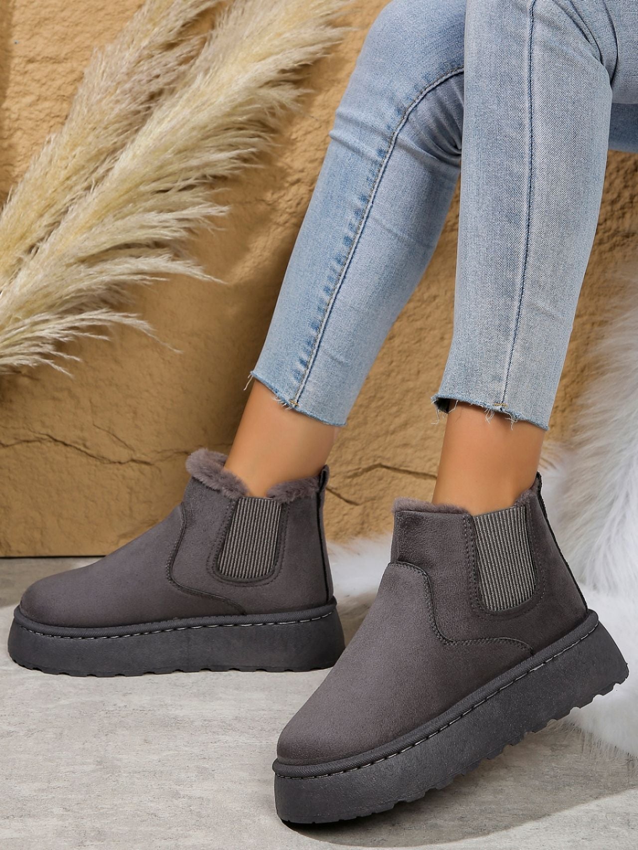 Suede Round Toe Platform Boots