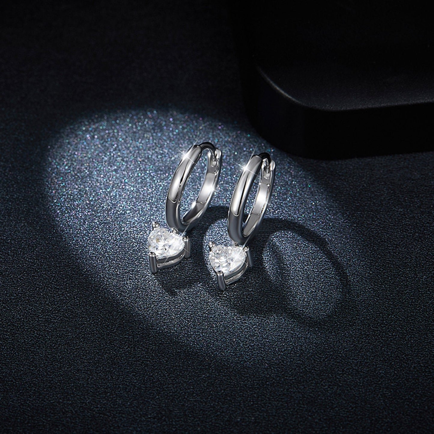 1 Carat Moissanite 925 Sterling Silver Heart Earrings Top