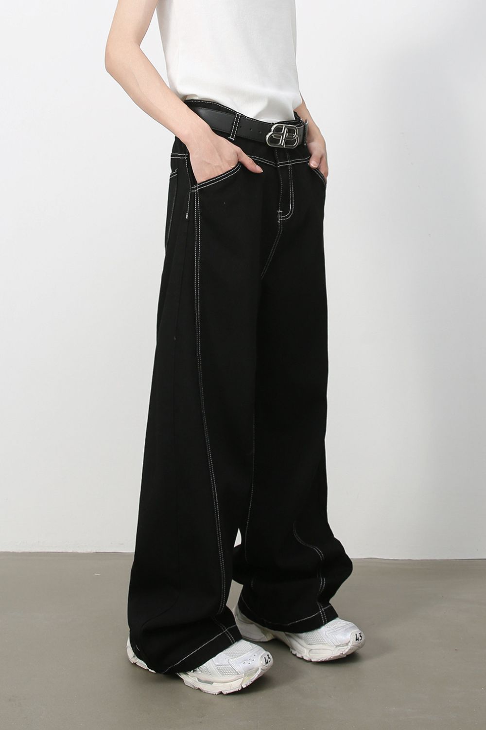 c40d5f12-c96f-4760-b130-29c61ffe5fe4-Max