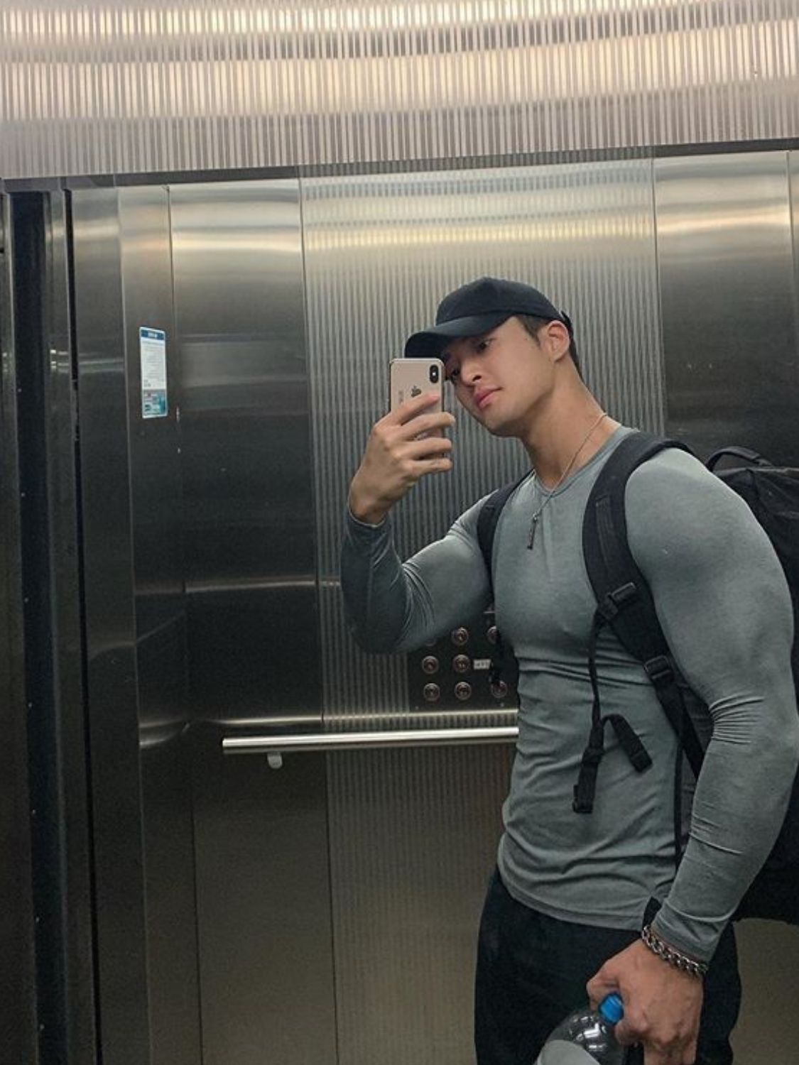 c4419400-603f-487b-8dd1-875949b53d46-Max