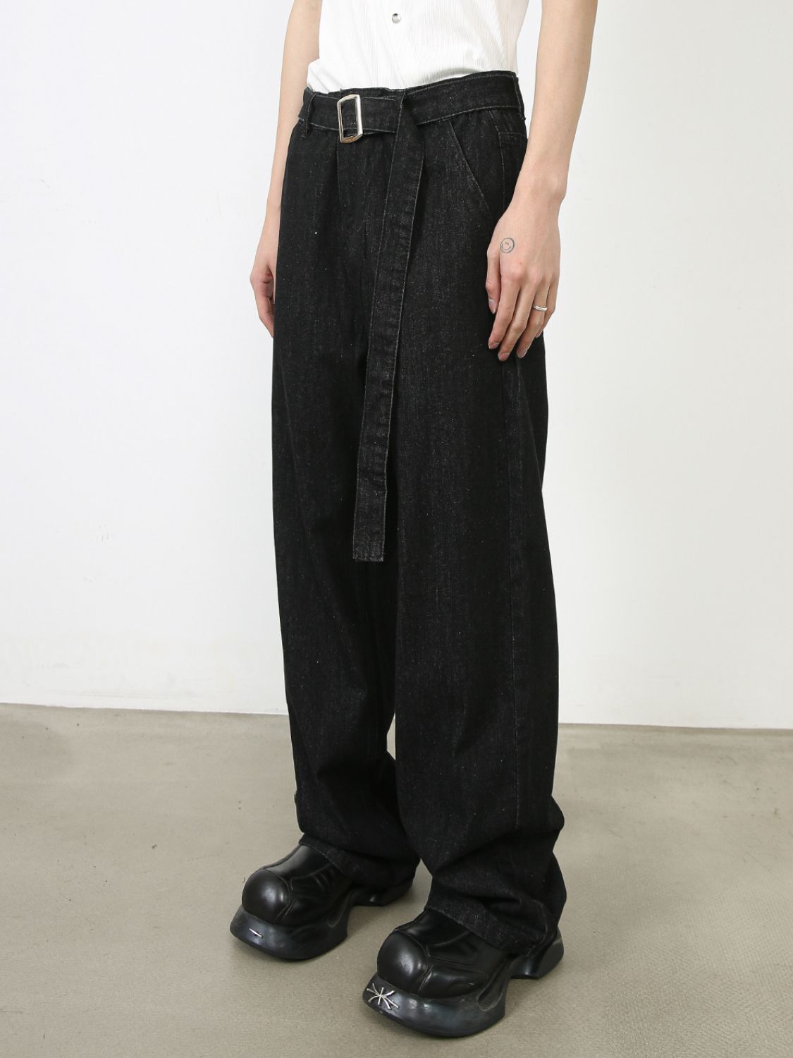 f82983a5-e0d4-4fc5-9bc0-feac0b1b35db-Max